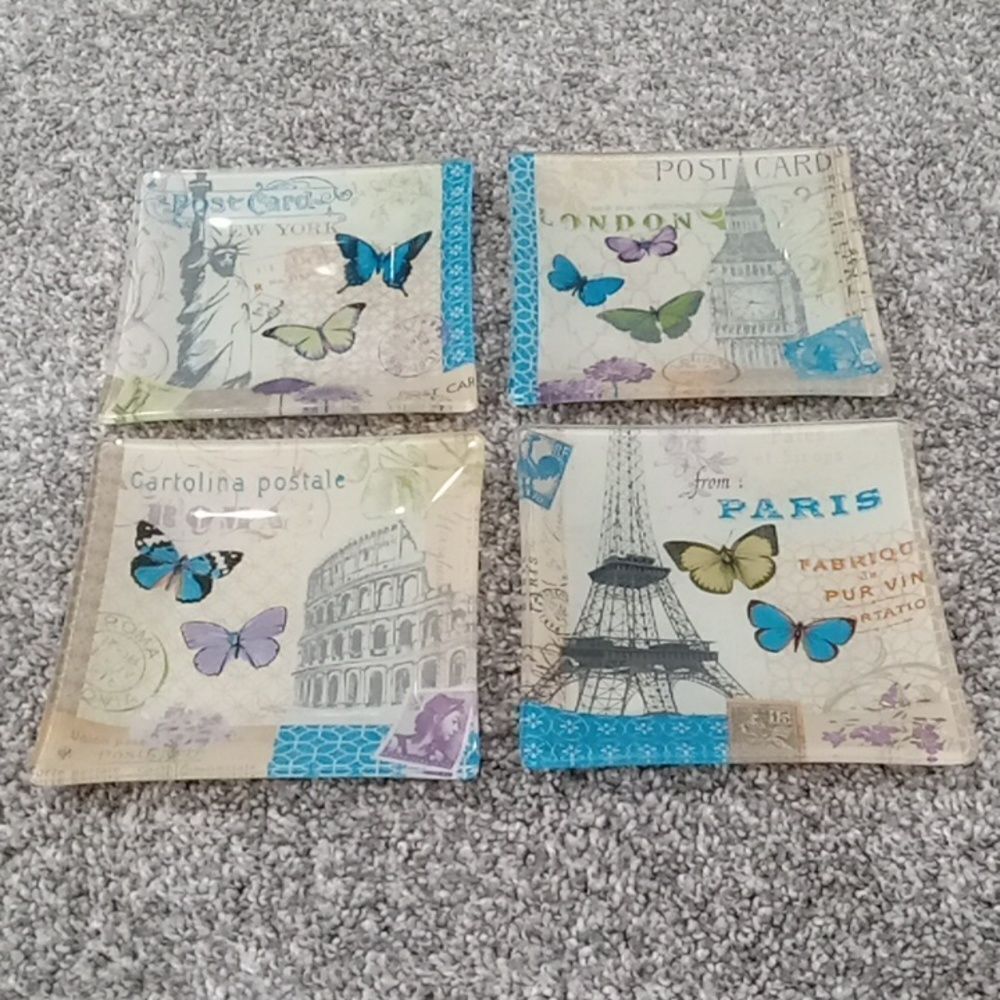 1970's Vintage Notions Post Card Set of 4  Canape Plates / pillar holders. NWT